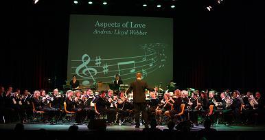 EXCELSIOR PAPENDRECHT GEEFT UNIEK CONCERT “VIVE LA FRANCE“ MET FRANS HARMONIE-ORKEST