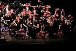 BEVRIJDINGSCONCERT EXCELSIOR MET MEDEWERKING VAN MARCO BAKKER